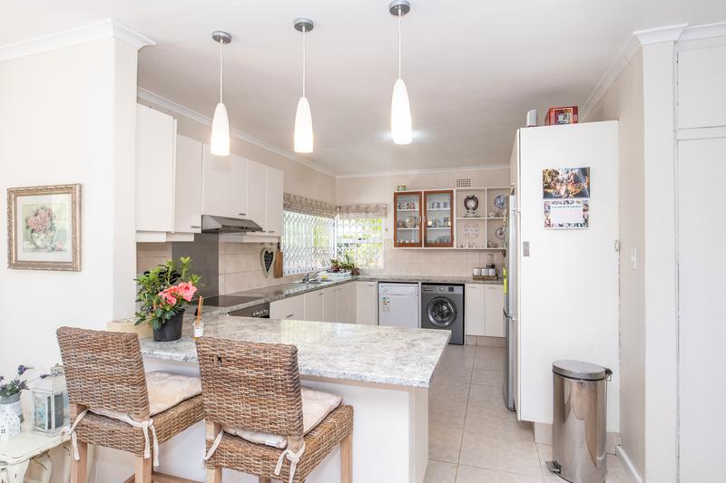 To Let 3 Bedroom Property for Rent in Plumstead Western Cape